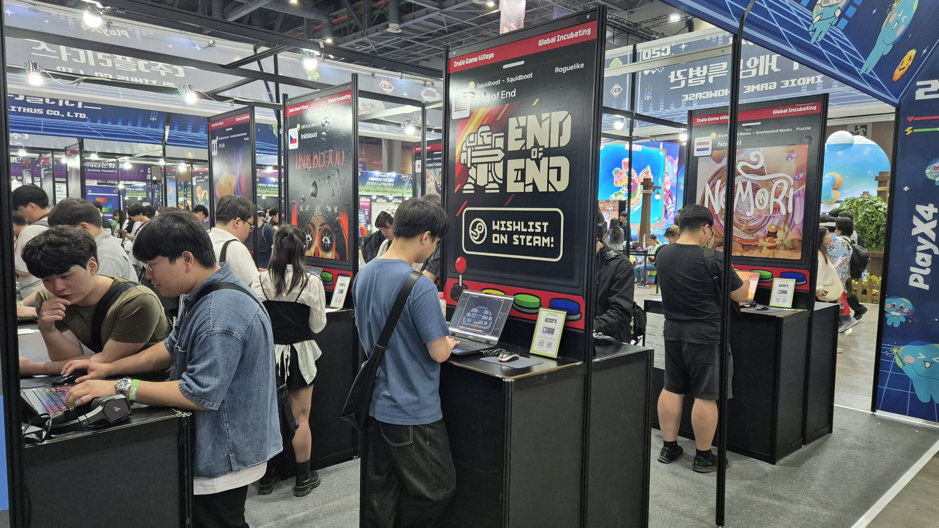 Plithus at PlayX4 — demo booths